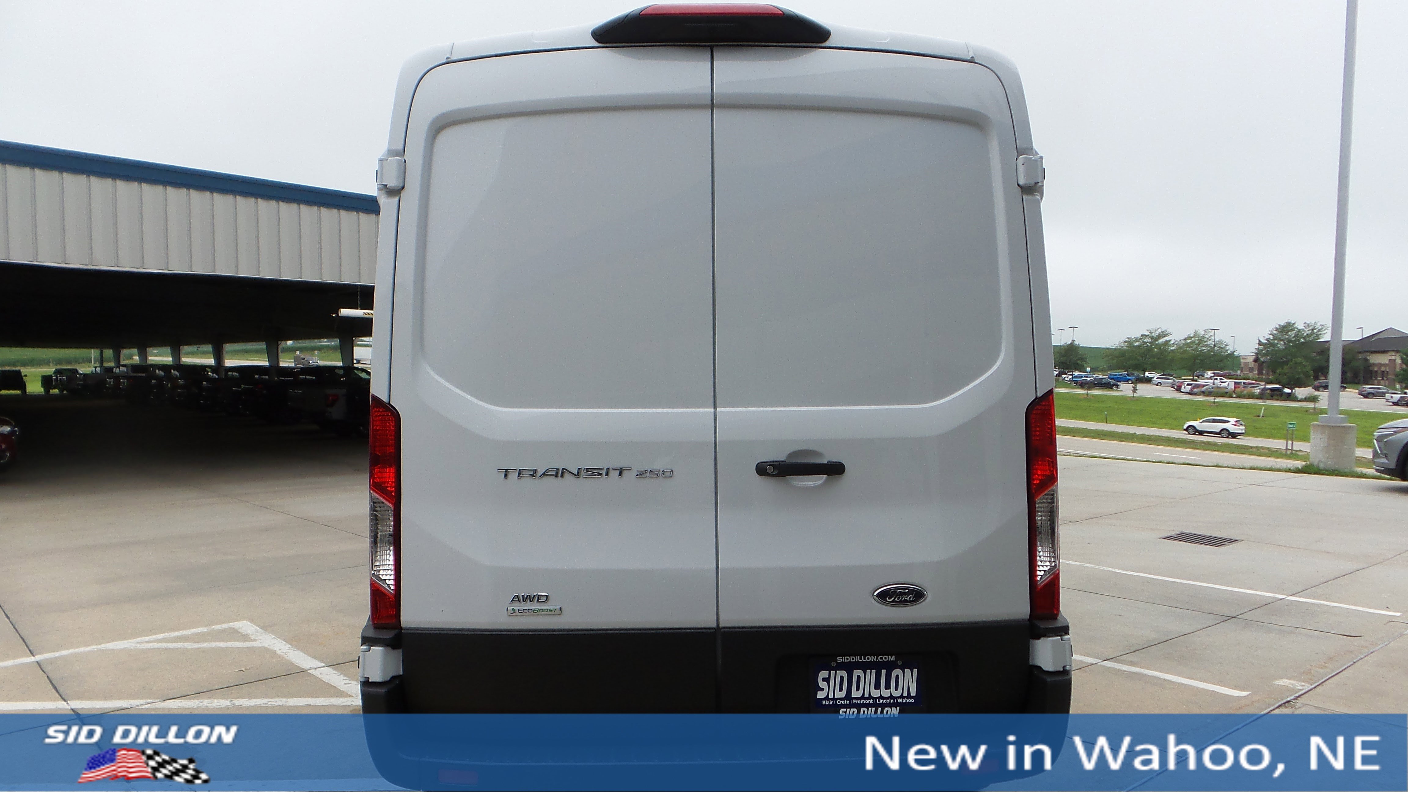 2025 Ford Transit Cargo Van photo 3