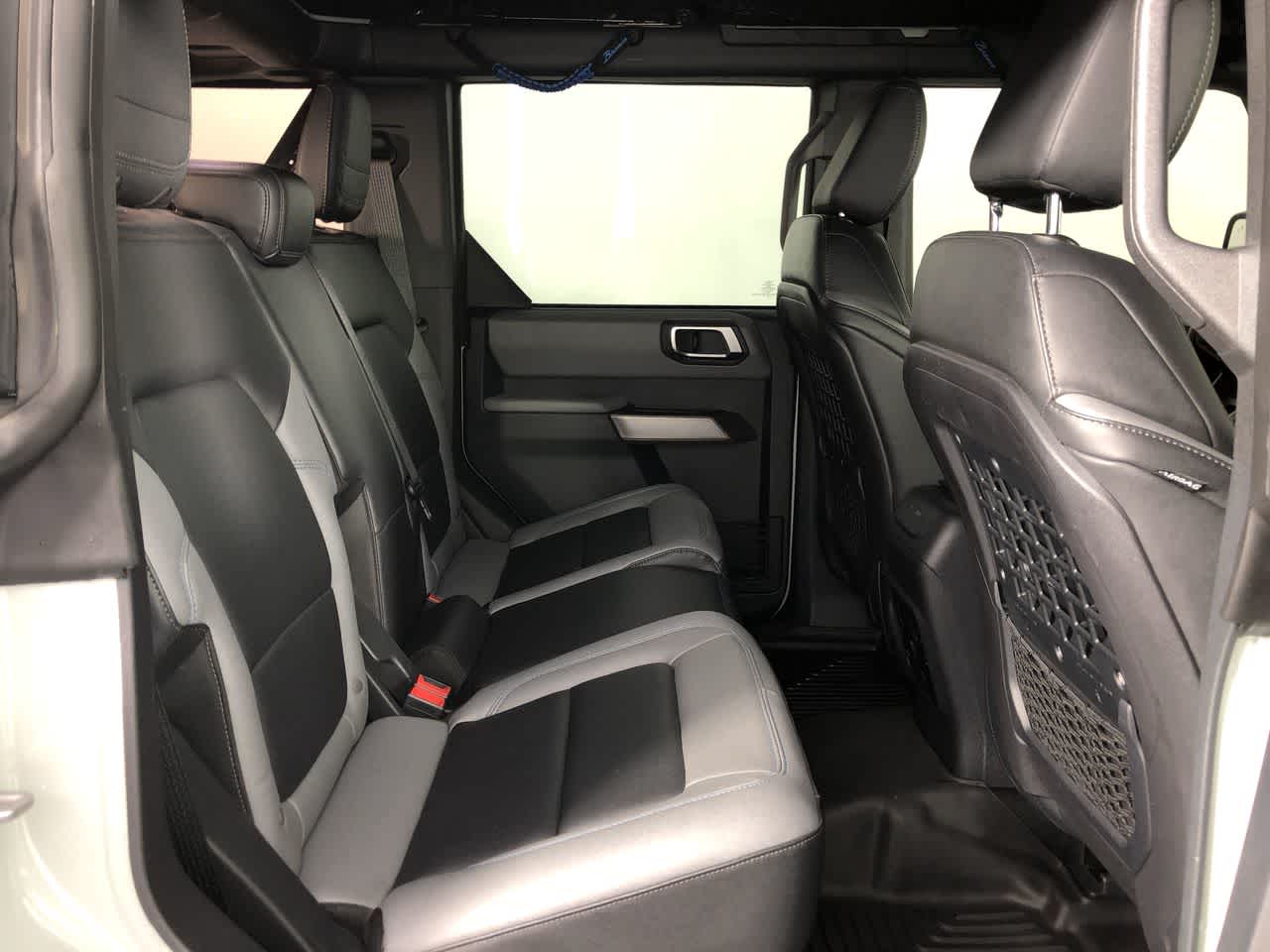 2022 Ford Bronco Black Diamond photo 20