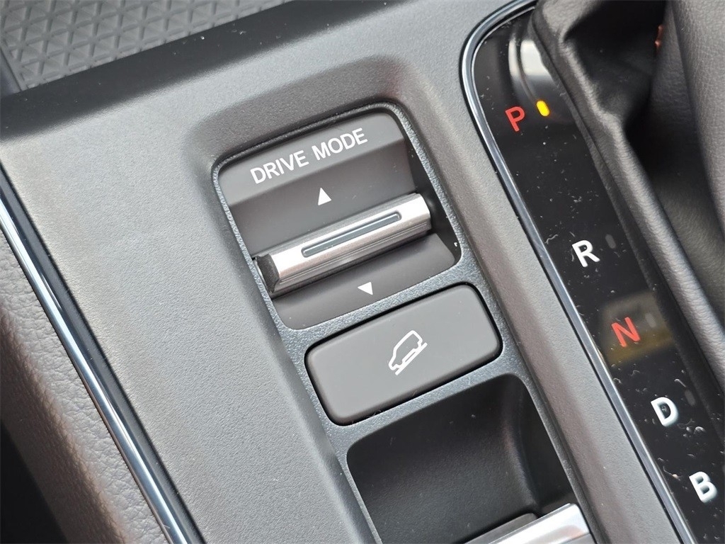 2026 Honda CR-V Hybrid Sport-L photo 9
