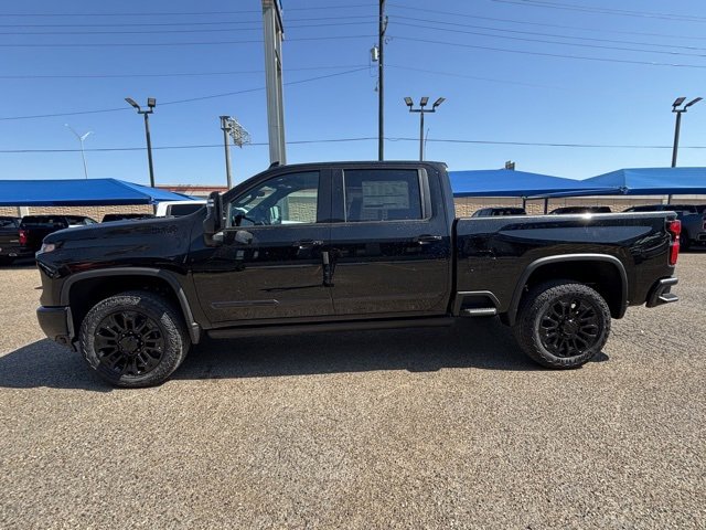 2025 Chevrolet Silverado 2500HD High Country photo 3
