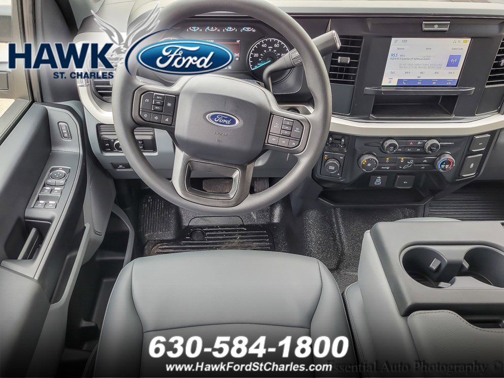 2025 FORD F-450 - Image 9