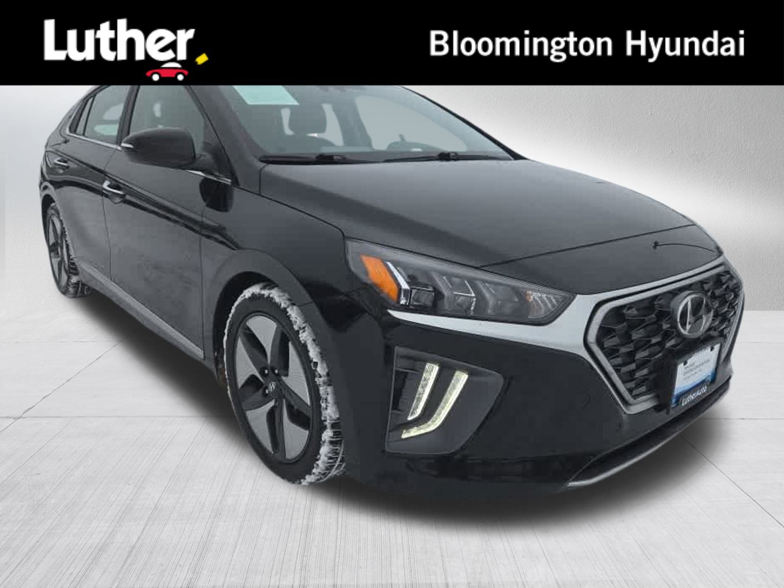 2022 Hyundai Ioniq Limited's photo