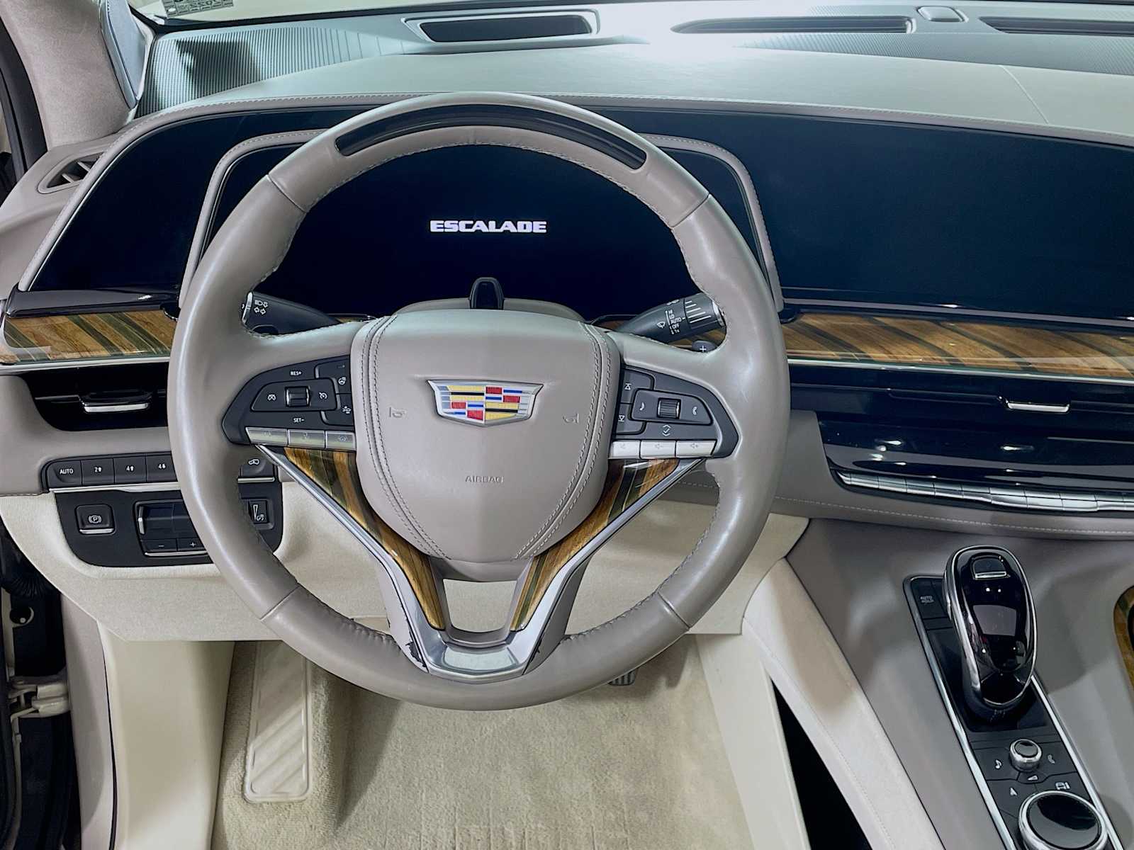 2021 Cadillac Escalade Sport Platinum photo 9
