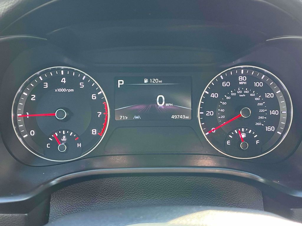 2022 Kia Forte GT-Line photo 21