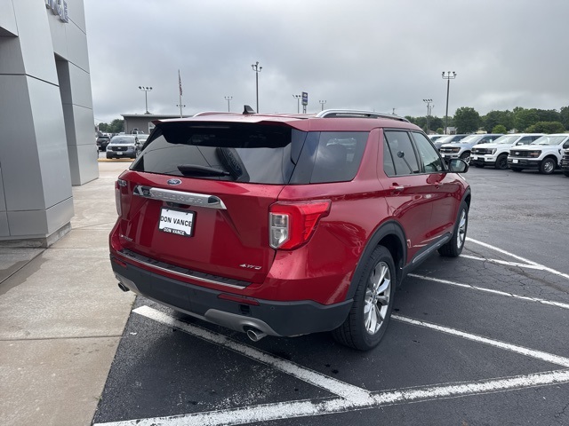 2023 Ford Explorer Limited photo 4