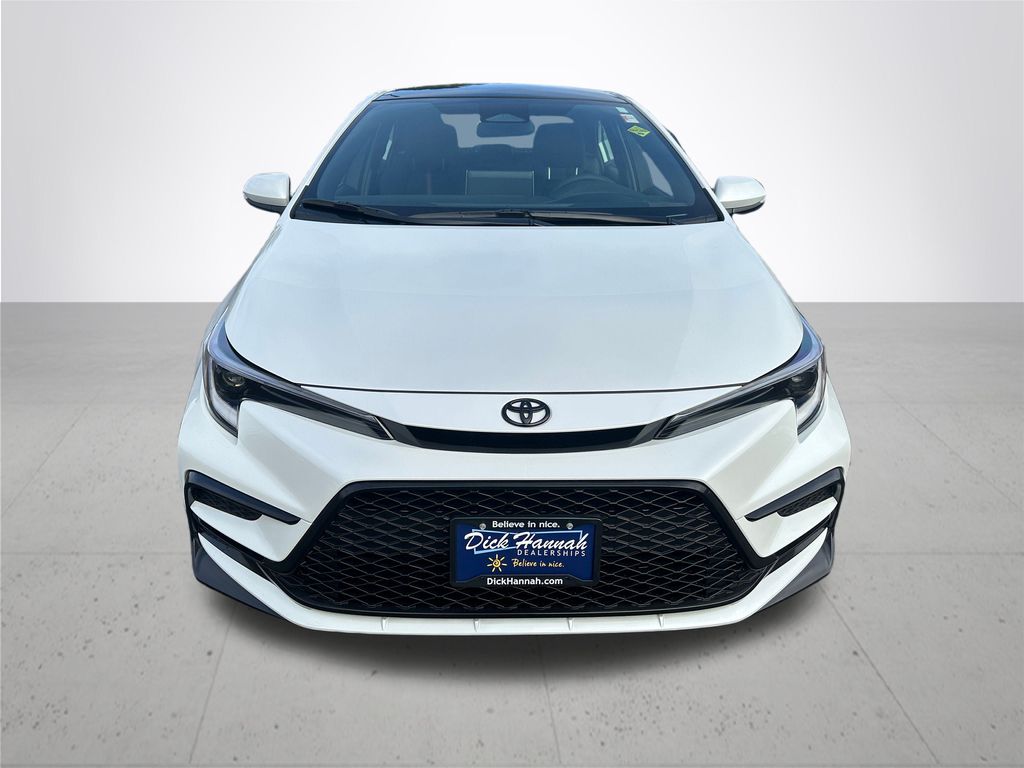 2026 Toyota Corolla SE photo 3