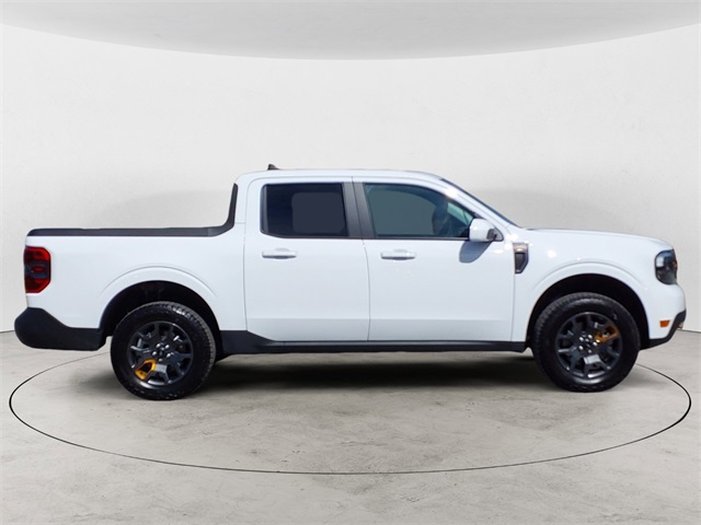 2023 Ford Maverick Lariat photo 6