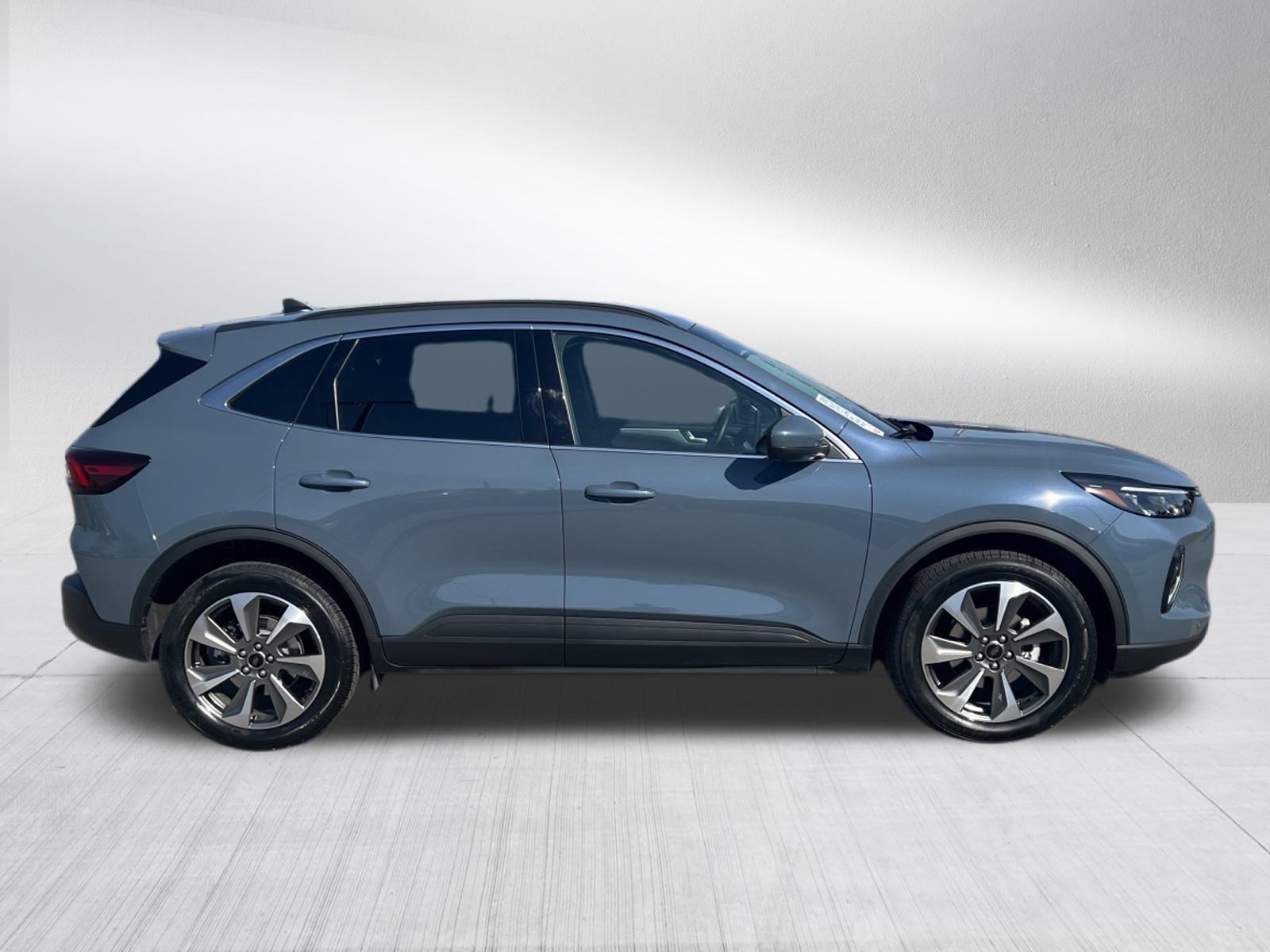 2023 Ford Escape Platinum photo 8