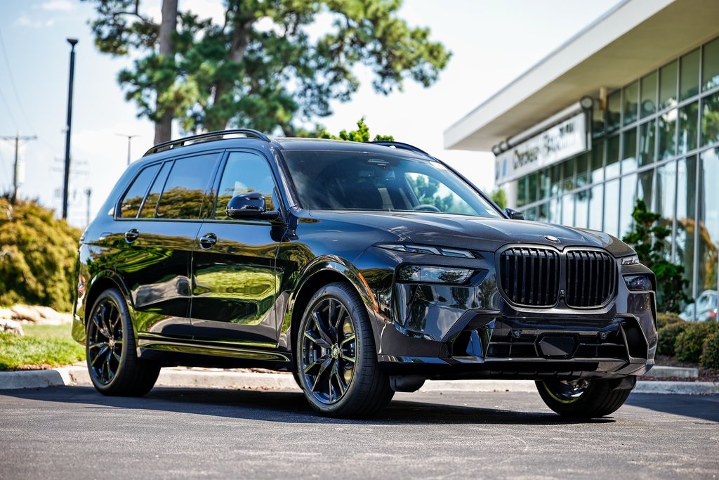 2026 BMW X7 40i's photo