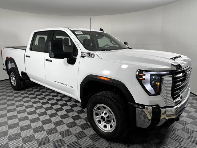 2026 GMC Sierra 2500HD Pro's photo