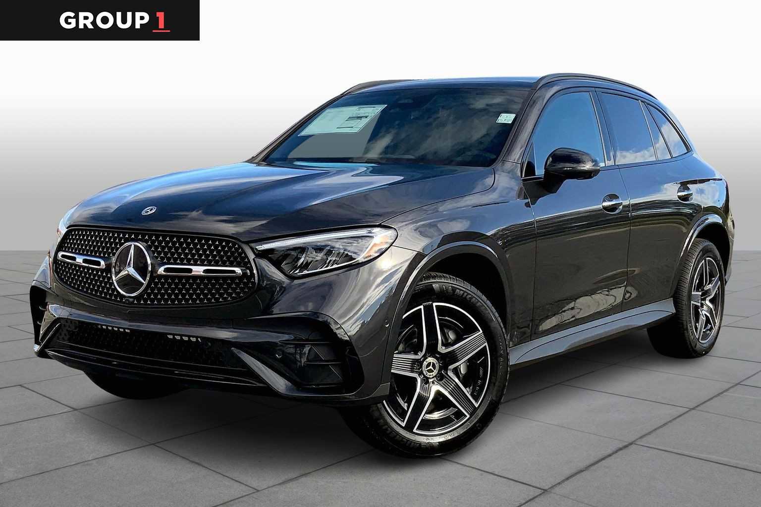 2026 Mercedes-Benz GLC Base's photo