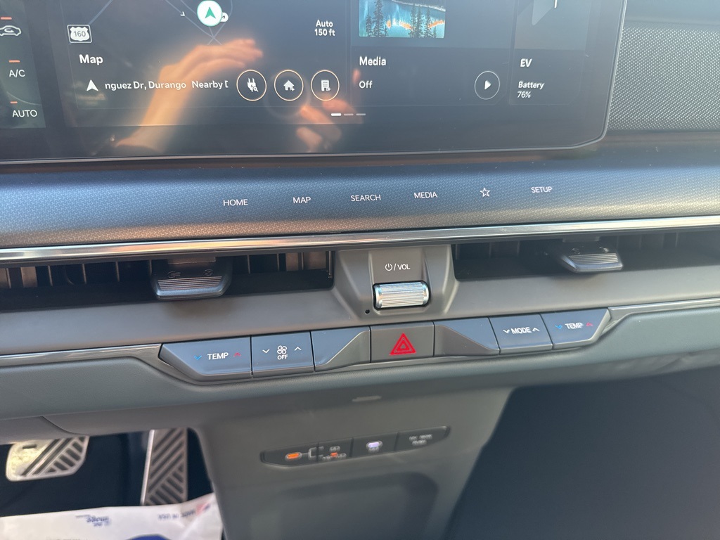 2024 Kia EV9 GT-Line photo 17