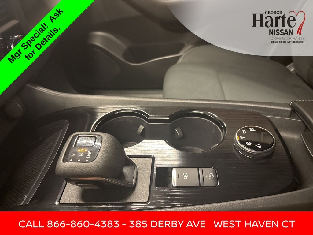 2023 Nissan Rogue S photo 10
