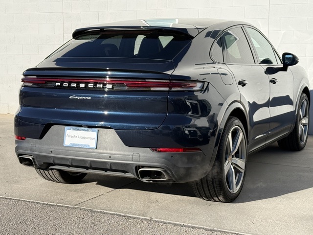 2024 Porsche Cayenne Coupe Base photo 10