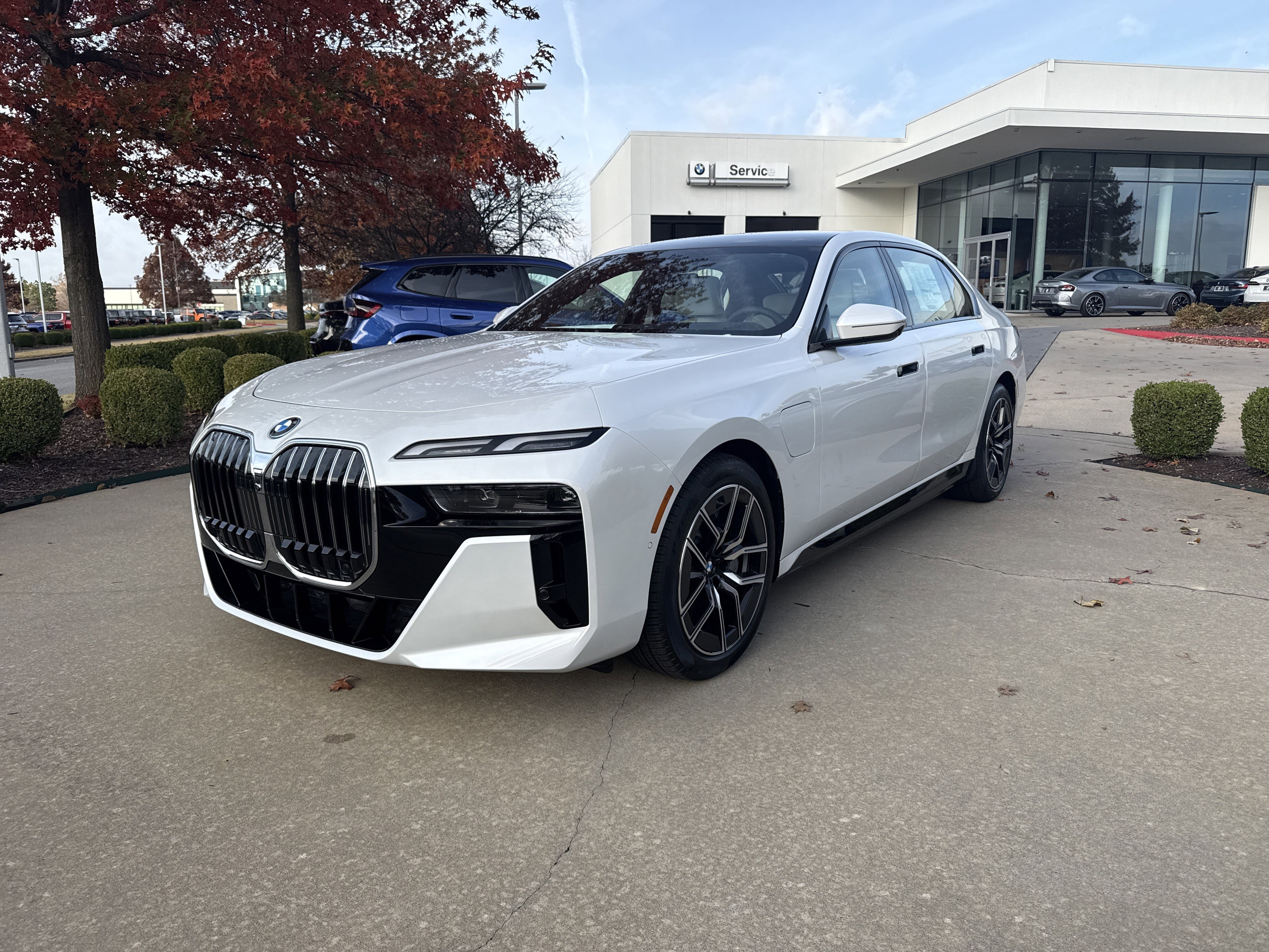 2026 BMW 7 Series 750e's photo