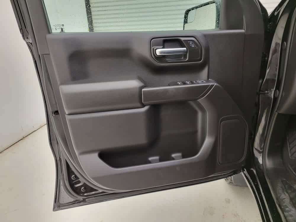 2024 Chevrolet Silverado 1500 Custom Trail Boss photo 11