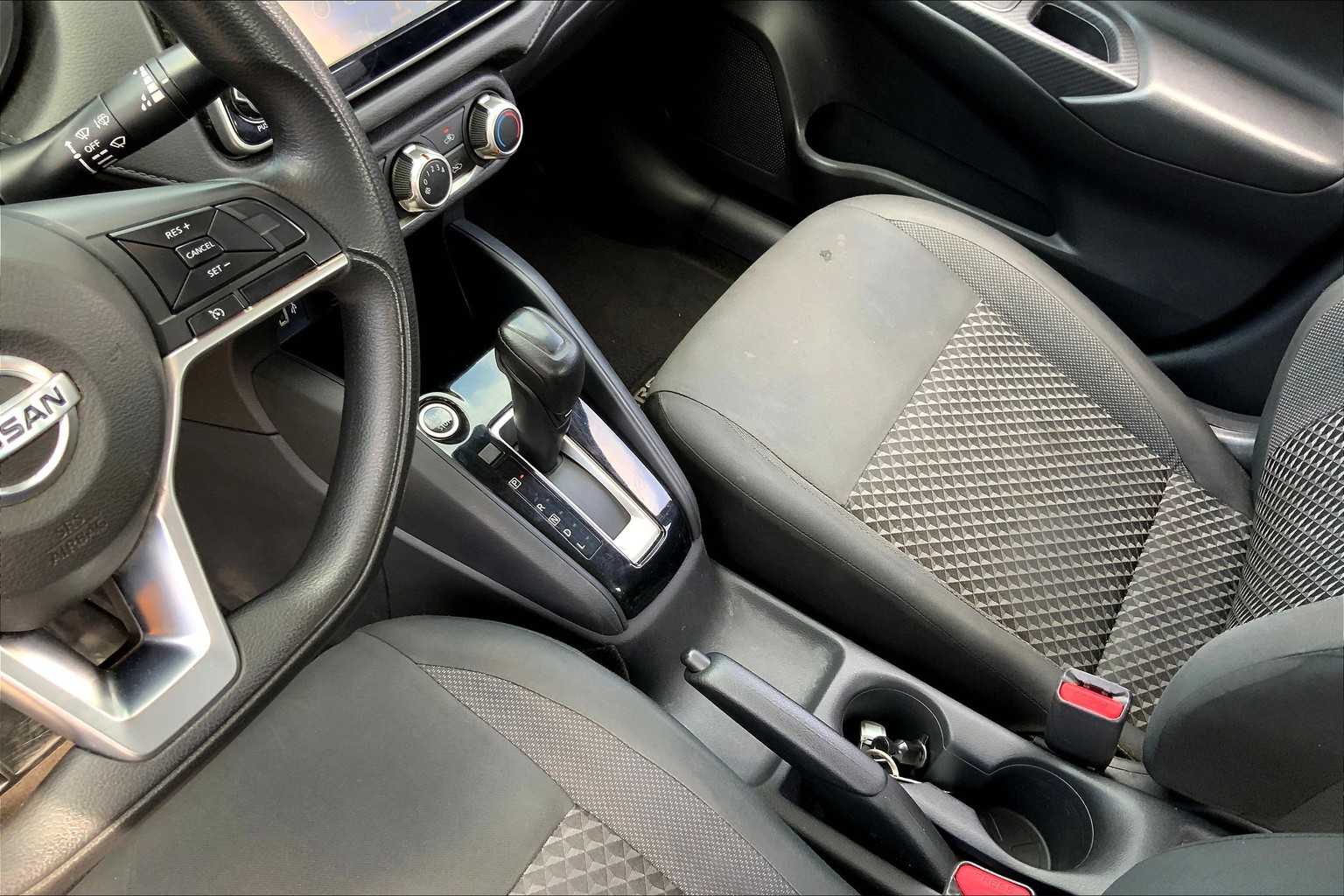 2020 Nissan Versa S photo 14