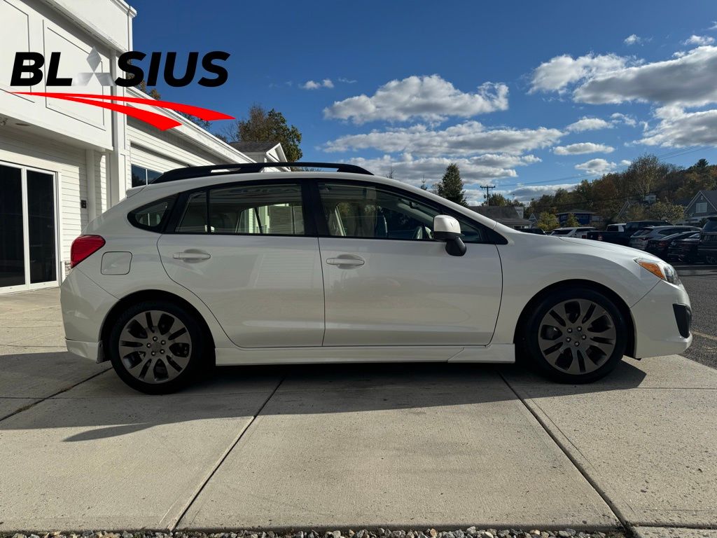 2012 Subaru Impreza 2.0i Sport Limited photo 4