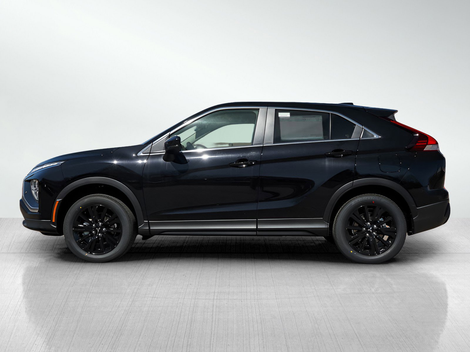 New 2025 Mitsubishi Eclipse Cross LE Sport Utility in Burnsville