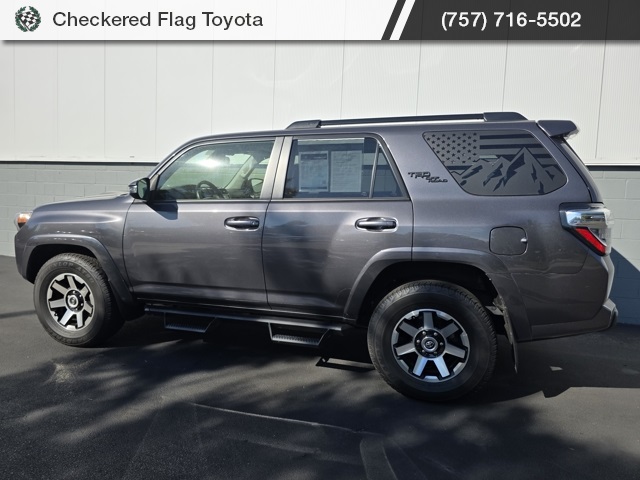 2023 Toyota 4Runner TRD Off-Road Premium photo 4