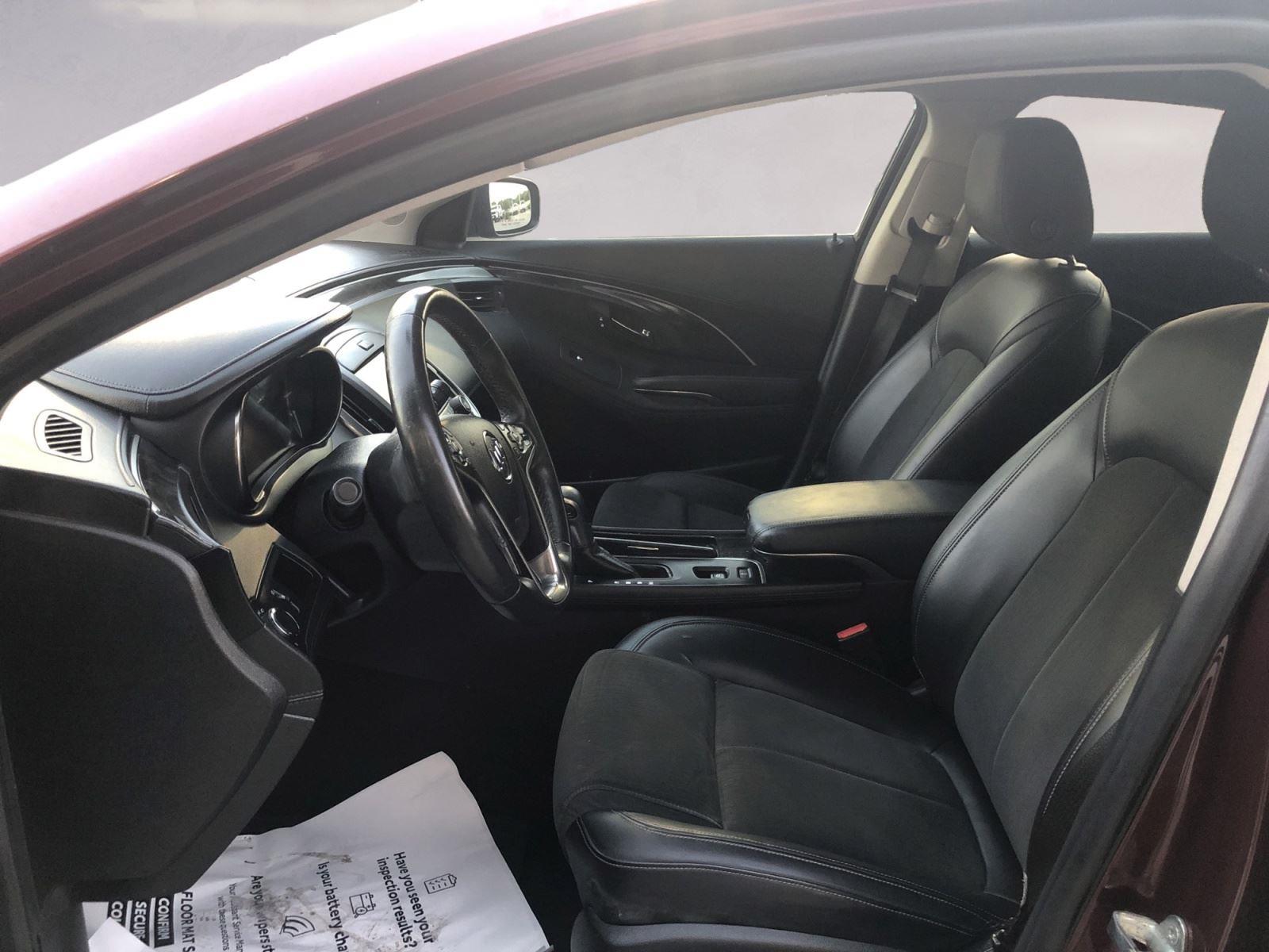 2015 Buick LaCrosse Base photo 9