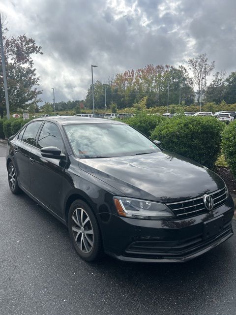2018 Volkswagen Jetta 1.4T SE photo 2