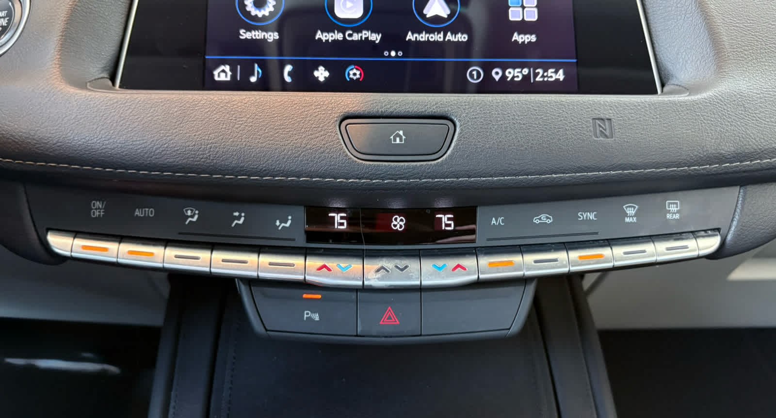 2020 Cadillac XT4 Luxury photo 13