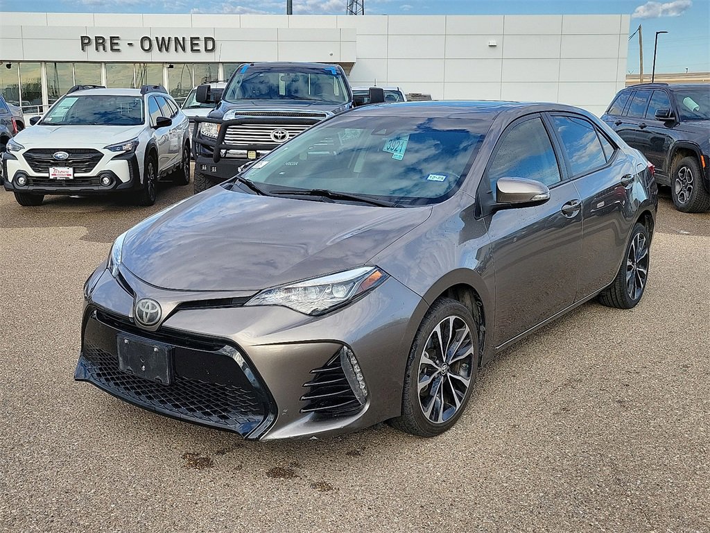 2018 Toyota Corolla XLE XSE photo 5