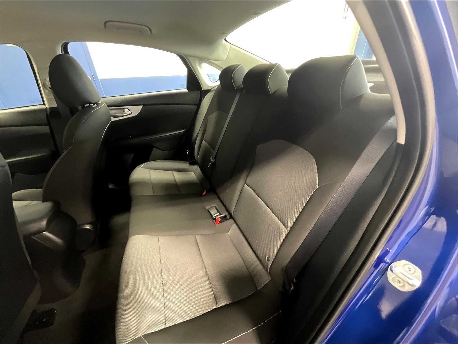 2024 Kia Forte LXS photo 15