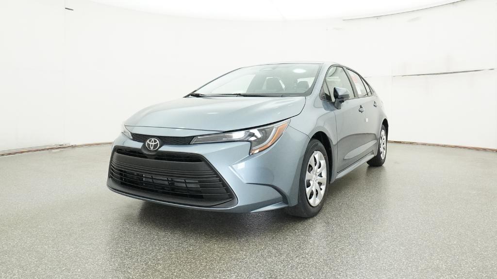 2025 Toyota Corolla LE photo 4