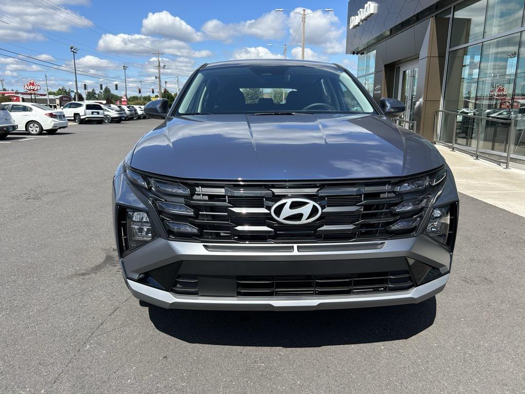 2025 Hyundai Tucson SE photo 3