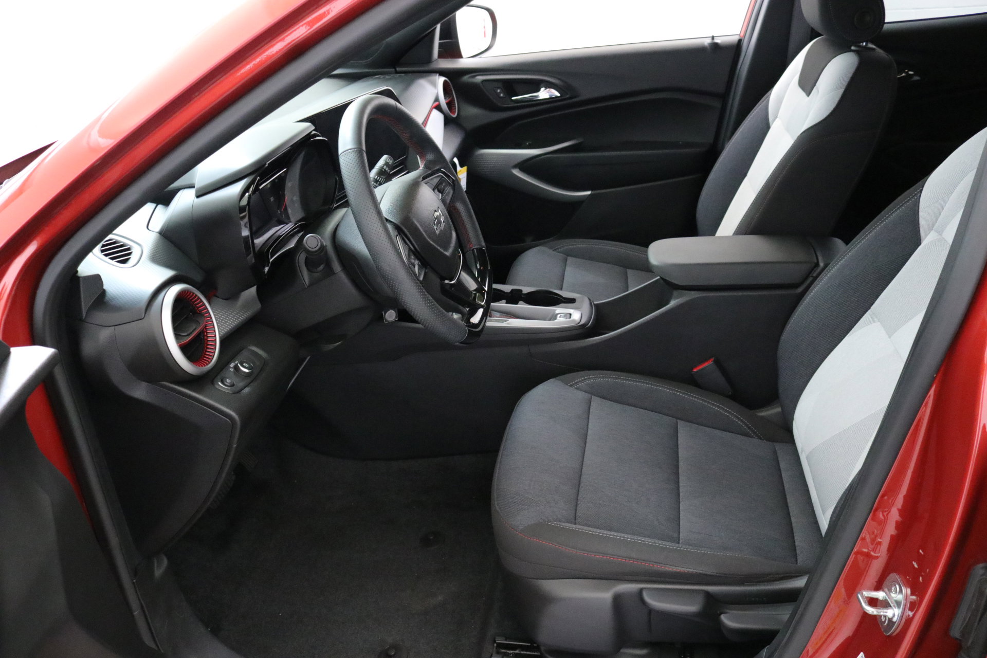 2024 Chevrolet Trax photo 24
