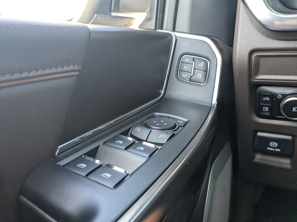 2025 Ford F-150 King Ranch photo 28