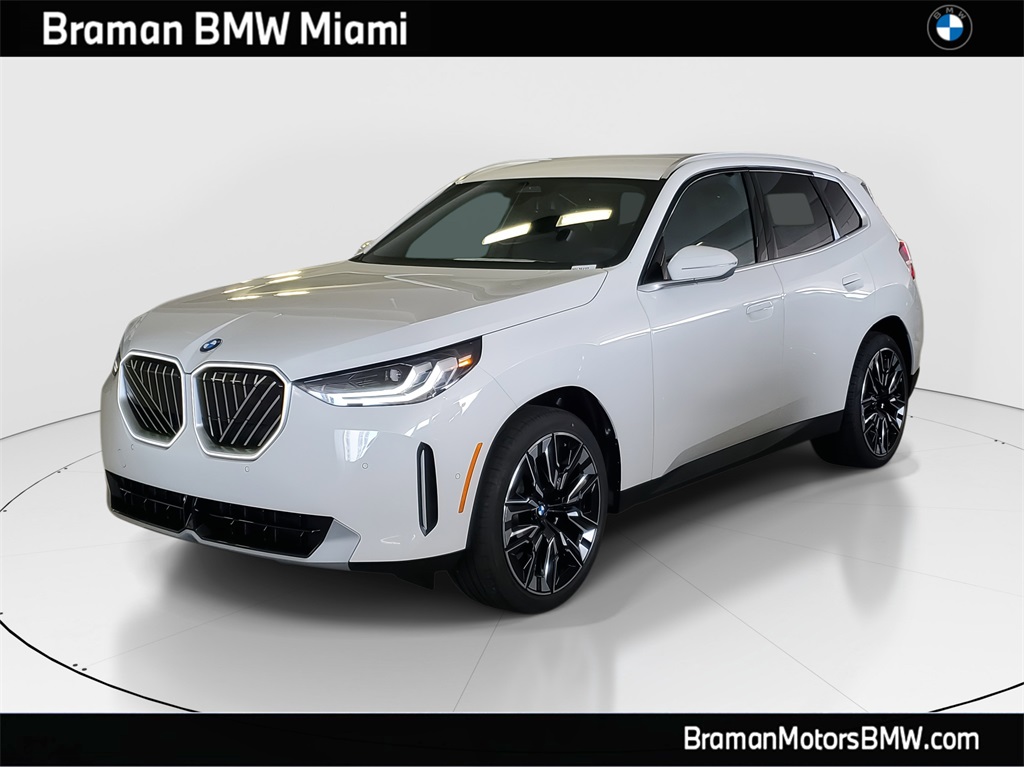 2026 BMW X3 30's photo