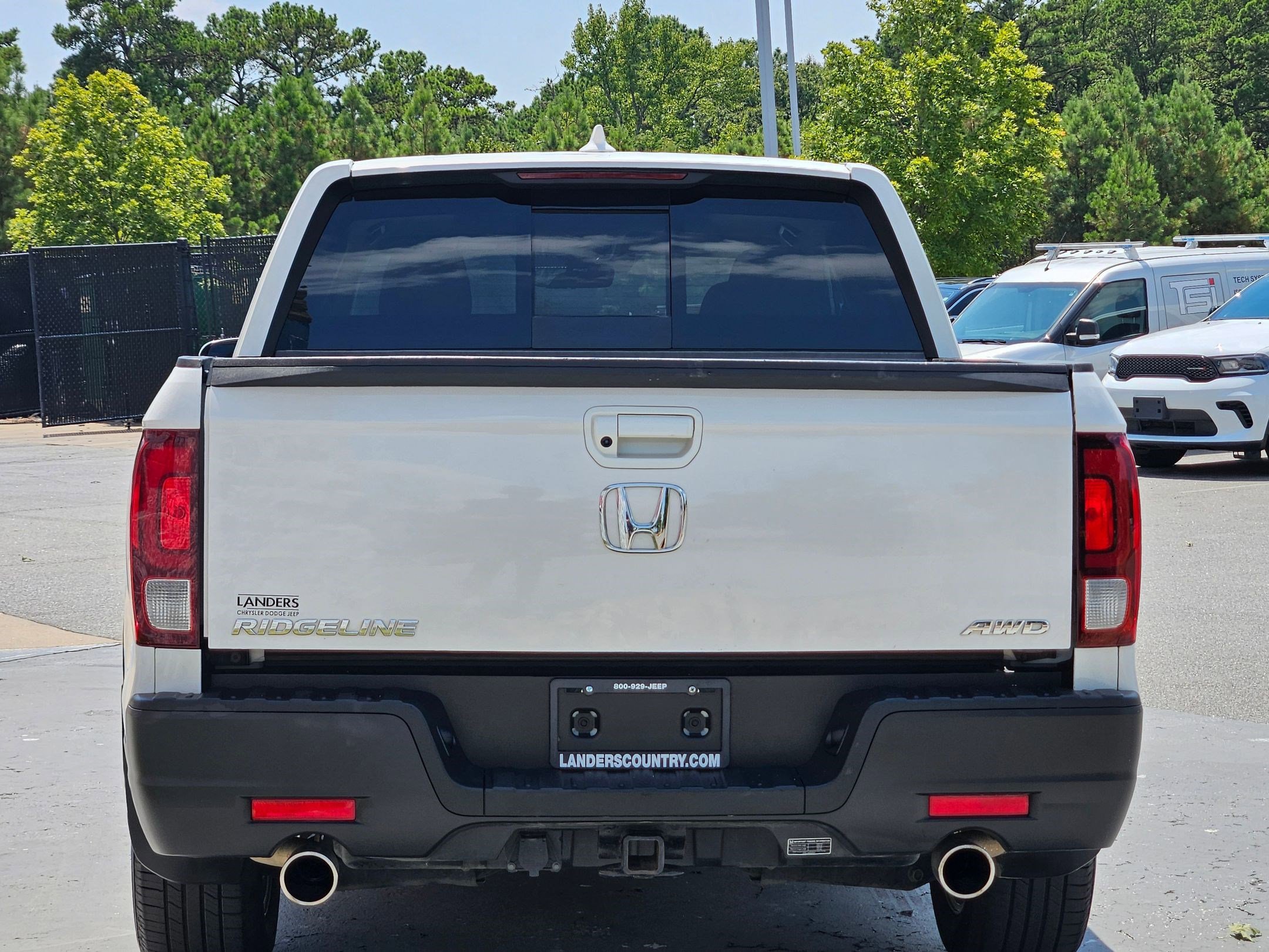 2023 Honda Ridgeline RTL photo 4