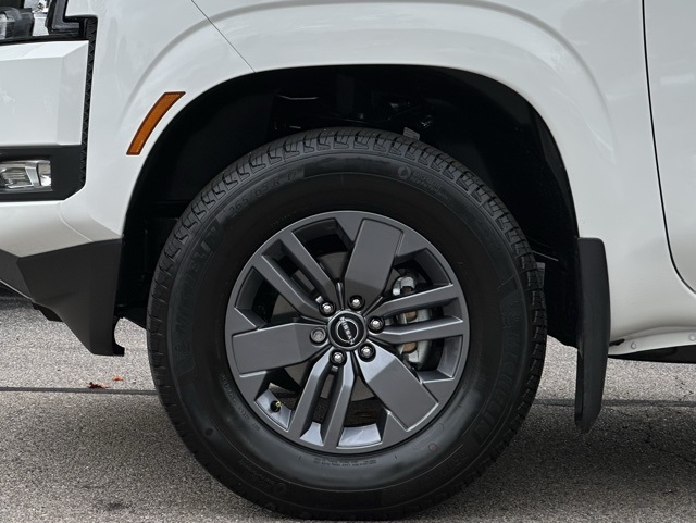 2025 Nissan Frontier Crew Cab SV photo 31