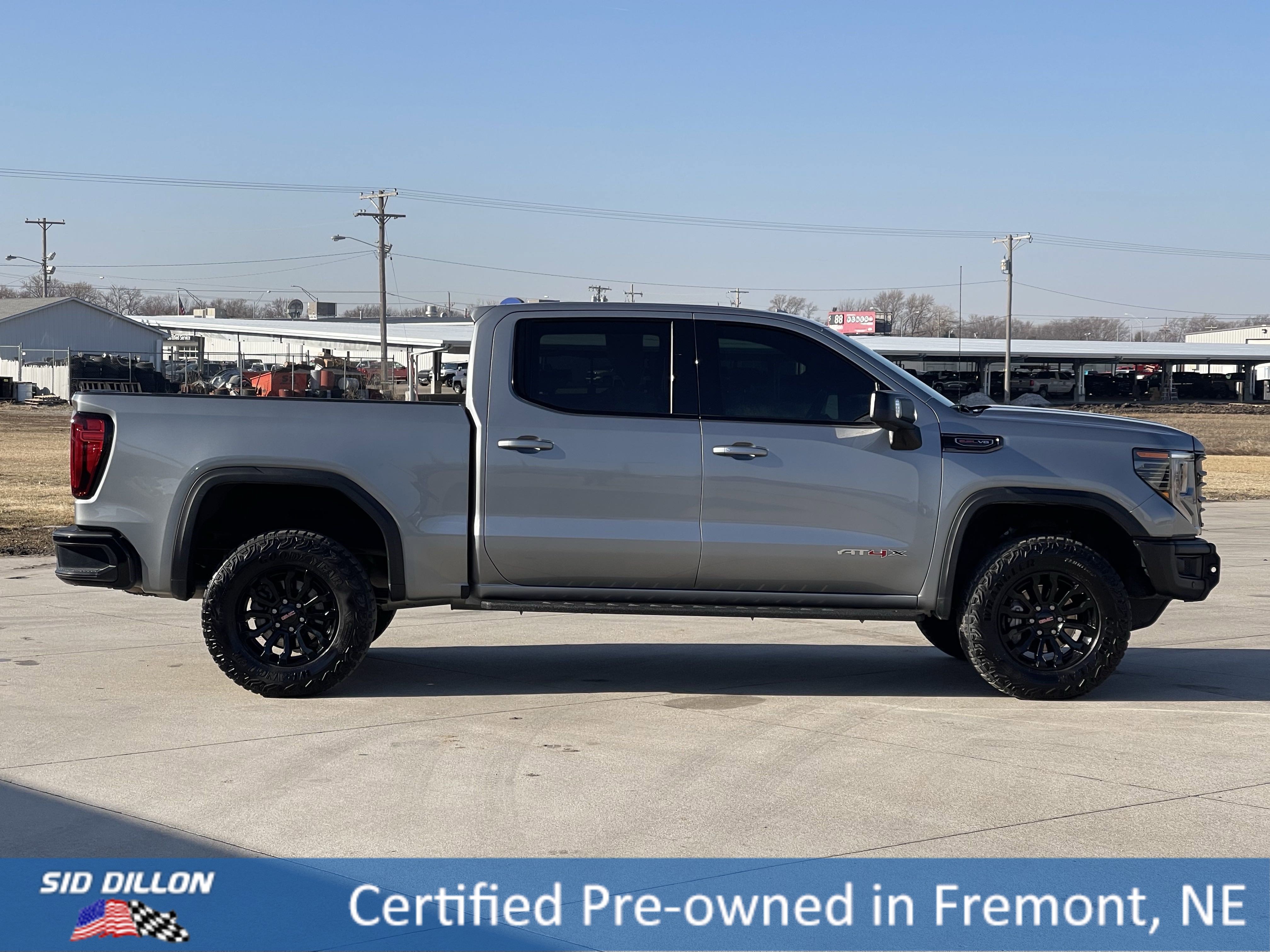 2023 Gmc Sierra 1500 AT4X photo 4