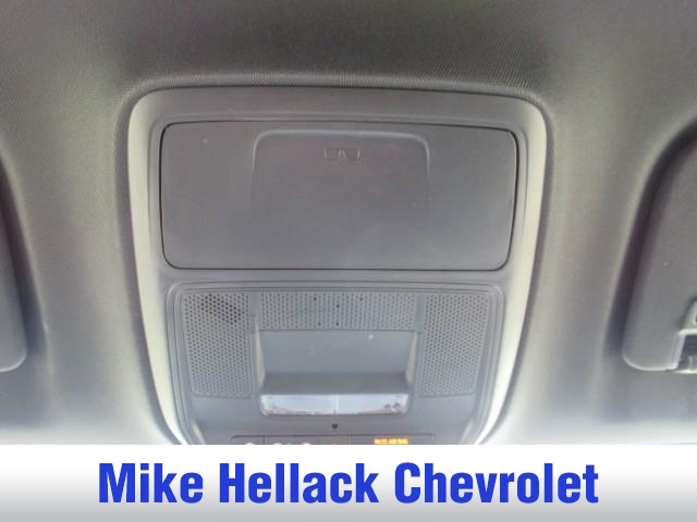 2025 Chevrolet Traverse photo 11