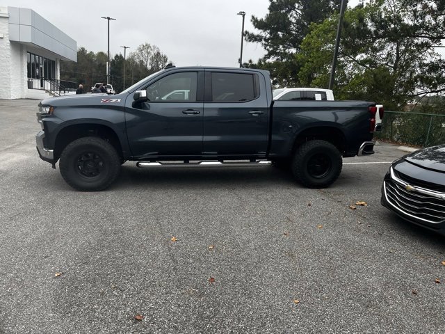 2020 Chevrolet Silverado 1500 LT photo 3