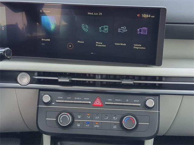 2025 Hyundai Tucson SE photo 18