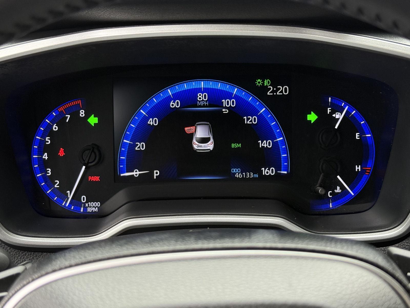 2019 Toyota Corolla XSE photo 18