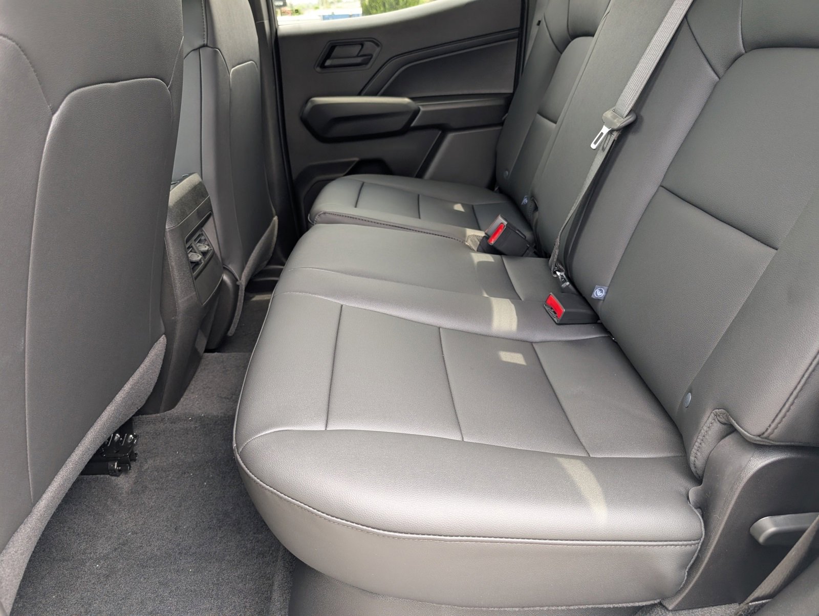 2026 Chevrolet Colorado Trail Boss photo 6