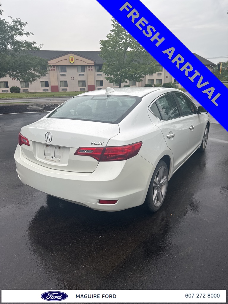 2015 Acura ILX 2.0L photo 5