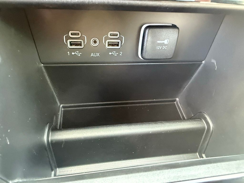 2025 Jeep Grand Cherokee Limited photo 10
