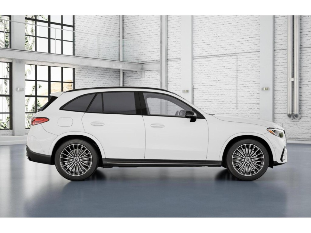 2026 Mercedes Benz GLC 300 photo 2