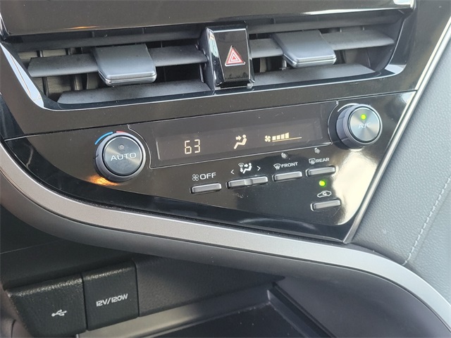 2021 Toyota Camry SE photo 20