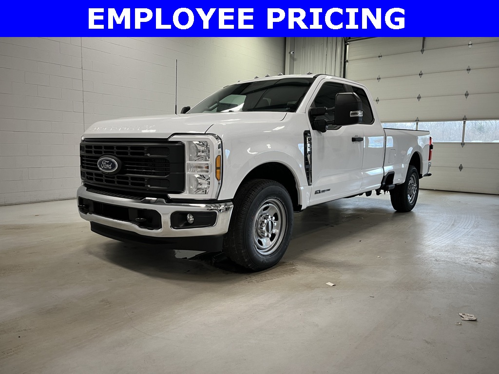 2024 Ford F-350 XL photo 2