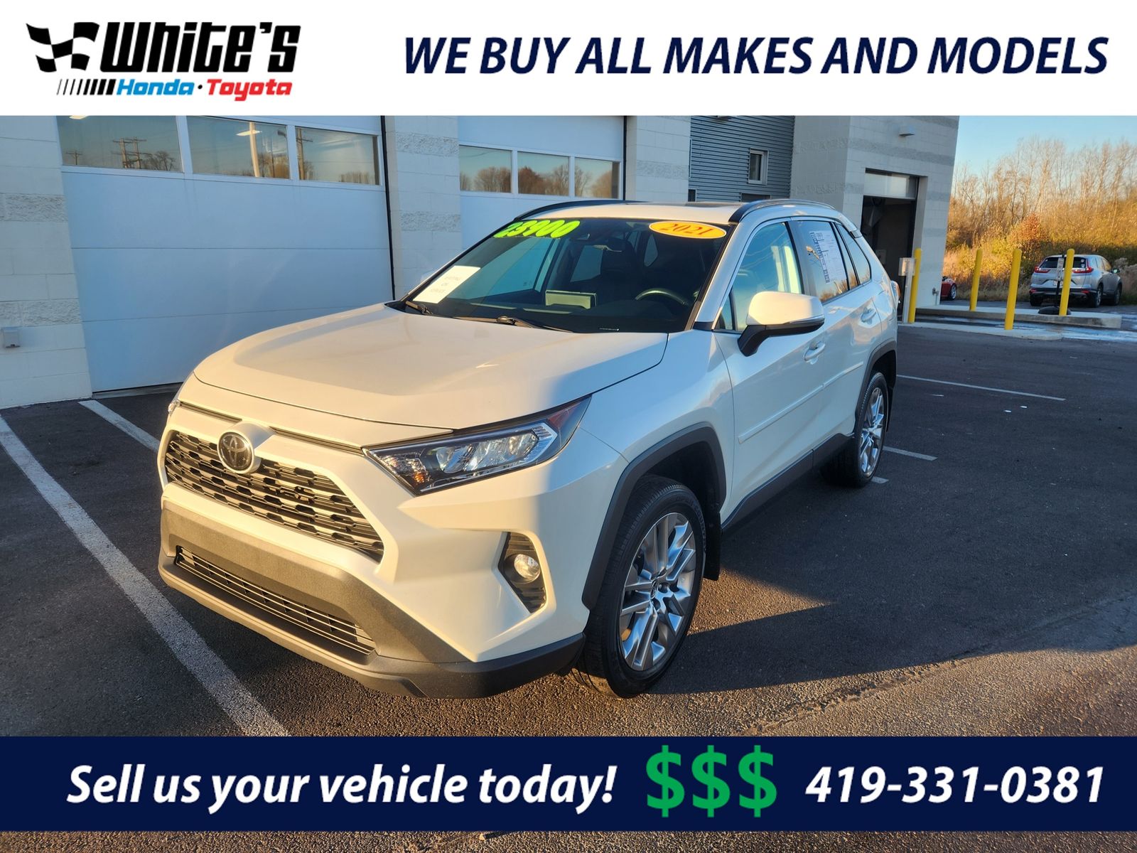 2021 Toyota RAV4 XLE Premium's photo