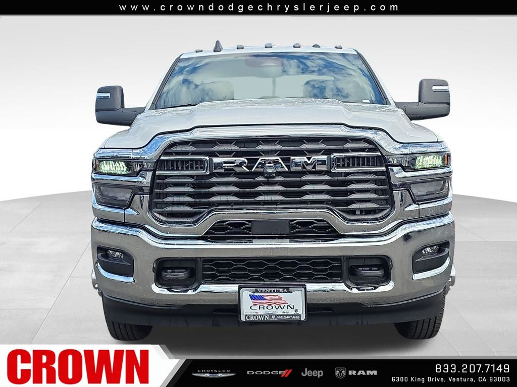 2026 Ram 3500 Tradesman photo 2