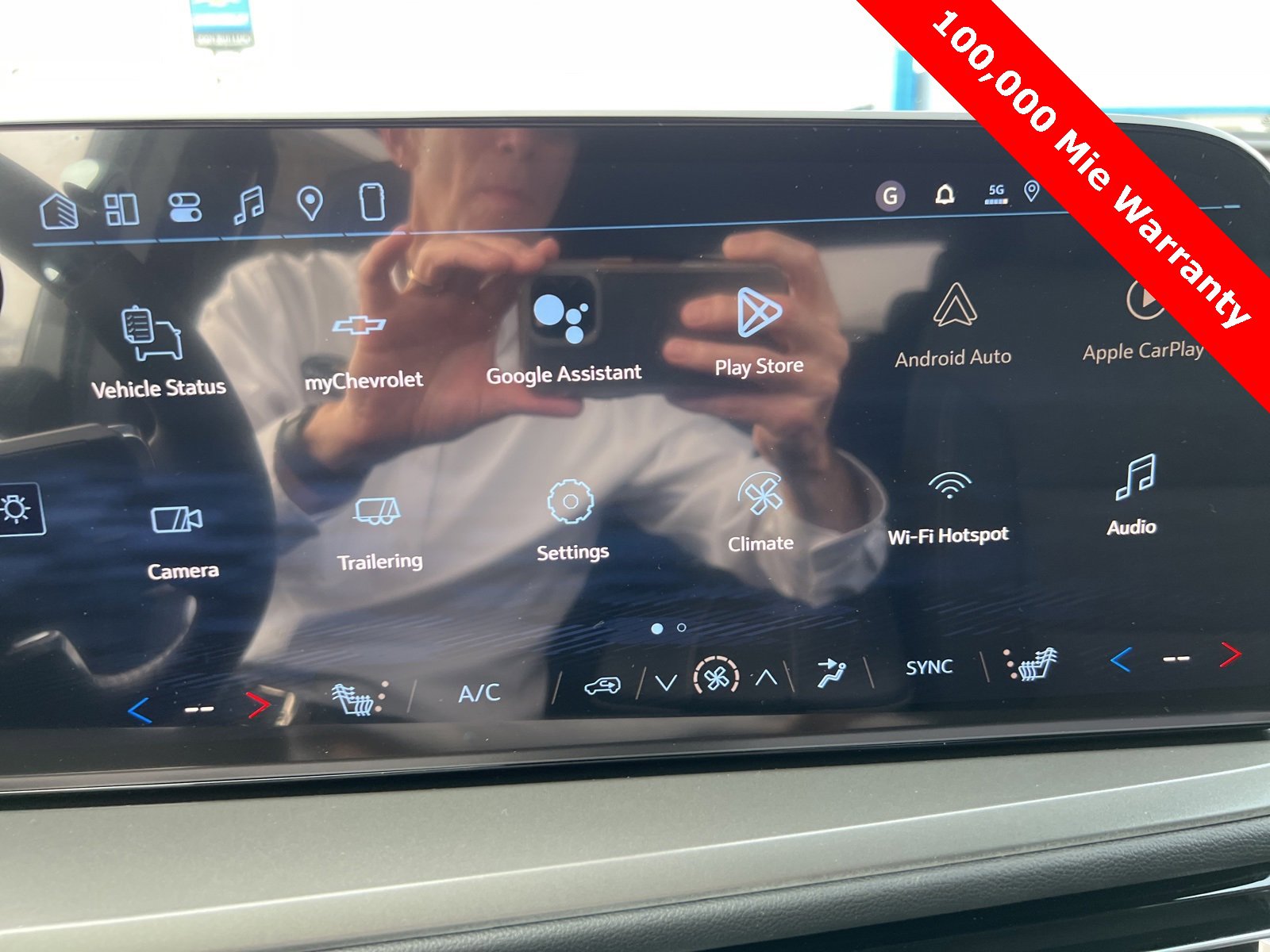 2026 Chevrolet Traverse photo 18